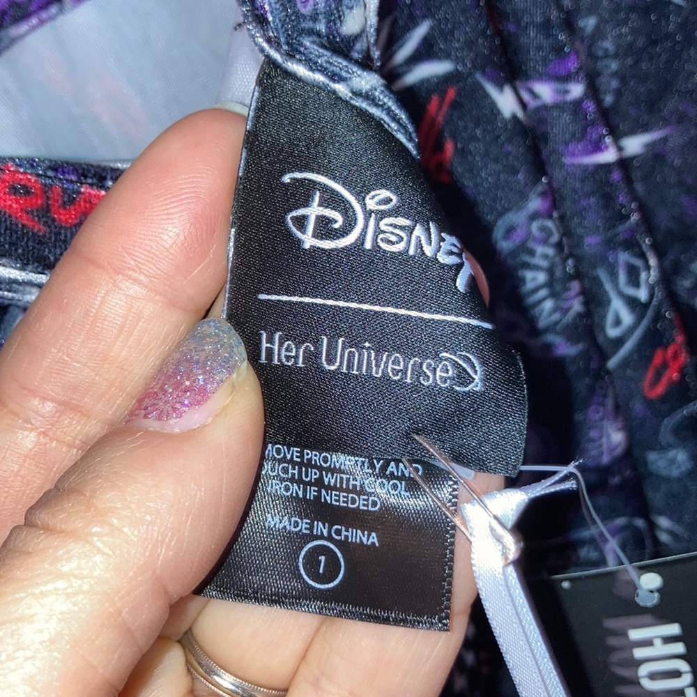 Disney Hot Topic Her Universe Cruella dress size 1 - Picture 6 of 6